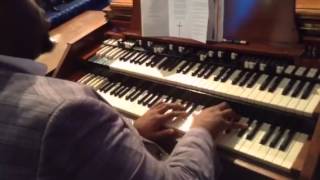 Josh Johnson plays Romans 8:28 on organ