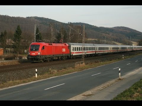 Austrian locomotive Taurus ÖBB 1116 109 leads German IC2082 "Königssee". EAT021189