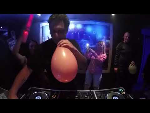 Live at the Loods Special Edition: Outsiders