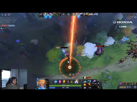 CM tries to dodge Qojqva's sunstrike