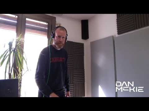 Dan McKie (Live - Barcelona Quarantine) on Data Transmission Live - 20.03.20 [HOUSE | TECH | TECHNO]