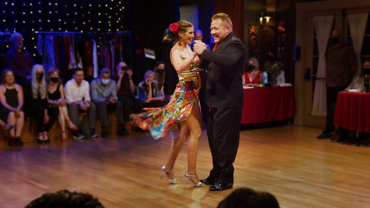 Video thumbnail for Bajo un Cielo de Estrellas   Eduardo Saucedo and Rose 3/3 from July 22, 2022