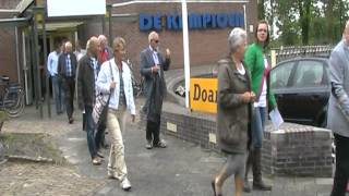 preview picture of video 'Opening Nieuwbouw in Hijum onderweg van dorpshuis naar de nieuwbouwlocatie'