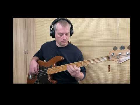 R.E.M. - Shiny Happy People - Bass cover