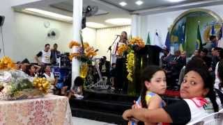 preview picture of video 'Alice Maciel no Cinquentenário da Assembleia de Deus em Itabaiana'