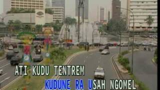 Download lagu Koes Plus - Ojo Podo Nelongso mp3 Download lagu Koes Plus - Ojo Podo Nelongso mp3