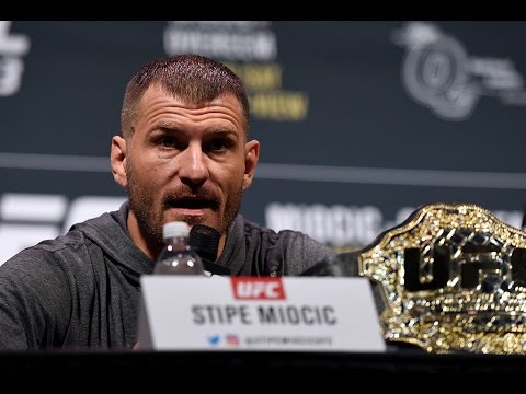 LIVE: UFC 211 Post-Fight Presser