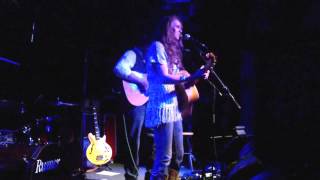 When I Get That Pony Rode ~ Templeton Thompson live acoustic