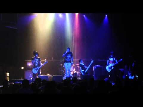 Chasing Addiction Live At The Summit Music Hall. Performing Let It Go...