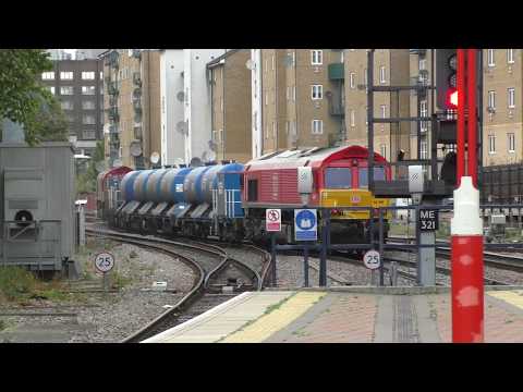 (HD) DB Cargo 66017 & 66019 work 3J01 at London Marylebone - 11/10/17