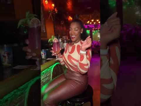 Chicago Bars: Esmeralda’s Lounge in Humboldt Park