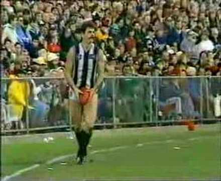 VFL football R 4 1985 Essendon v Collingwood