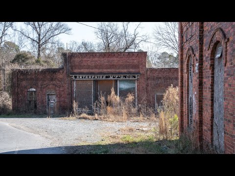 Exploring an Abandoned Coca-Cola Ghost Town left frozen in the 1880s