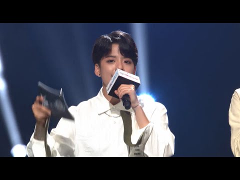 160730 KCON LA MC f(x) Amber & SHINee Key 2