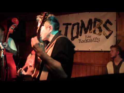 Hi-Tombs -   Shake It Up And Move @t Oxford Cafe Bethune France