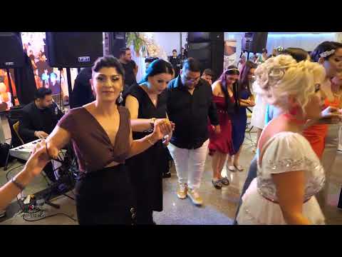 Prestație Formația Cristi Nuca - Art Images Servicii Profesionale Foto Video 0787552964