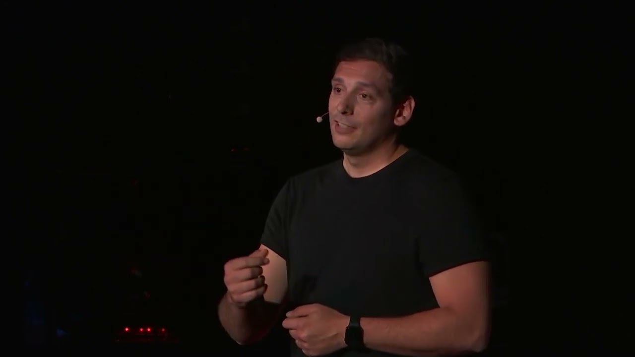 L'indépendance financière n'est pas inaccessible ! | Matthias Baccino | TEDxBordeaux