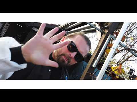 Marteeny -  Red Wine Exclusive (prod. Gitdatbeats)