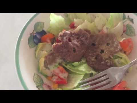 LOW CARB No Bun White Castle Burgers on Salad 🥗