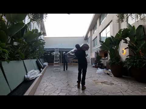 Caravita Big Ben installation