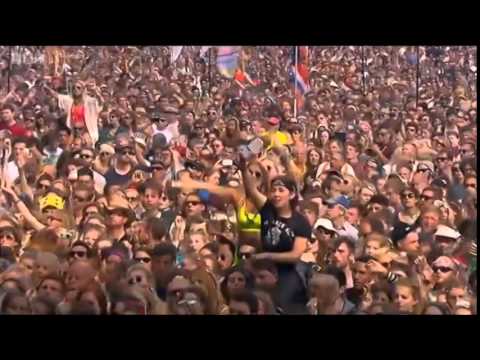 Lana Del Rey: Summertime Sadness (Live At Glastonbury 2014)