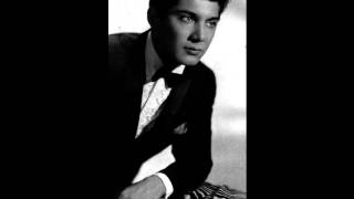 Paul Anka - Memories Are Made Of These