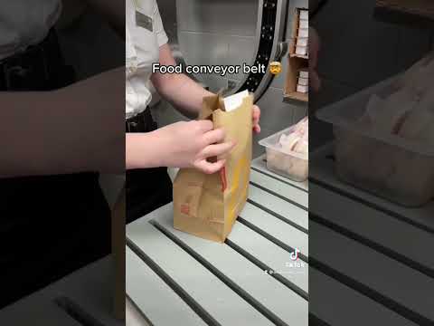 Visite o restaurante High Tech McDonald's em Copenhague, Dinamarca