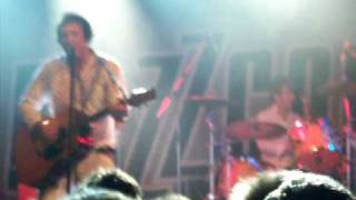 Buzzcocks: Walking Distance and Love is Lies, Forum , Sydney 20/11/2009