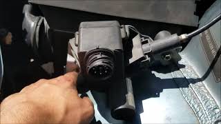 BMW E36 Serpentine Belt Replacement