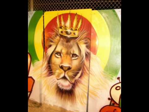 Escribiendo - Sinth & Hakoz