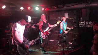 D.I. - Johnny's got a problem (live)