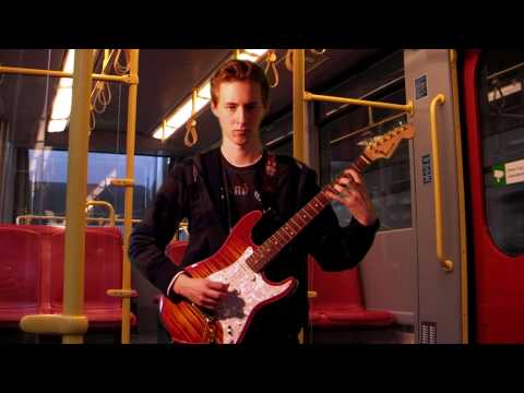 Georg Figél - Sleeping on Public Transport (Urban guitar playing)