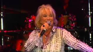 Tanya Tucker - Two Sparrows in a Hurricane