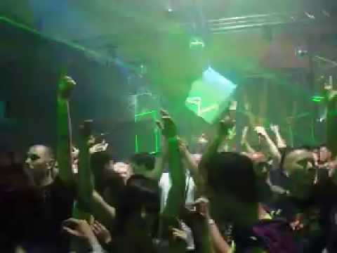 Bryan Kearney playing Beautiful at Art of Trance - Synklab (BO) - 14.04.2012