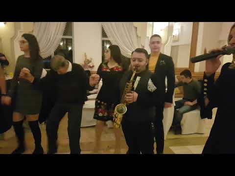 DANA GOLET - Majorat Roby