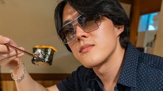 Conveyor Belt Sushi Stream in Japan!