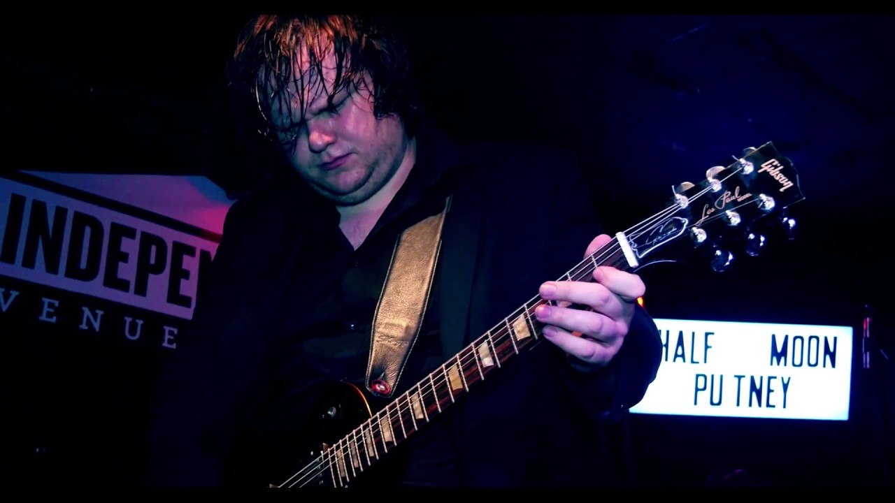 Broken Man from UK Blues artist Catfish - Filmed at the Halfmoon in Putney - Insane Guitar Solo!
