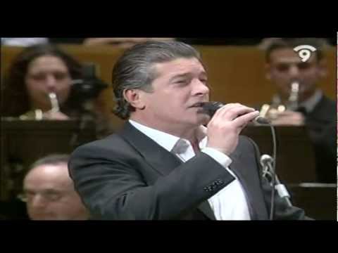 Especial Navidad Nino Bravo 3D - Un beso Y una flor - Canta Francisco Presenta Seguridad Social - HD