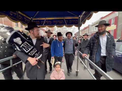 For the First Time in Six Decades: Siyum Sefer Torah in Brownsville