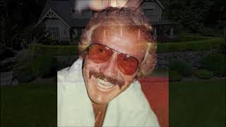 Marty Robbins- - - Laura Tell Me What He`s Got -   That I Ain`t Got