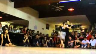 JULIANA MAGGIOLI Y KLEBER QUEIROZ EN LA MILONGA 10 02/04