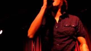 David Usher - Sparkle and Shine (Live in Toronto)