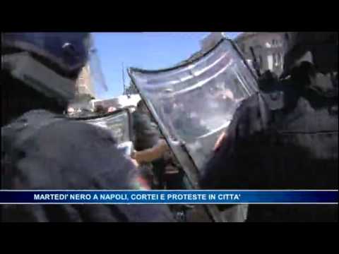 Martedì nero a Napoli, cortei e proteste in città