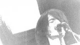 BERNARD BUTLER LIVE. NOT ALONE. FROM &#39;PEOPLE MOVE ON&#39; ALBUM.