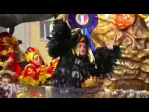 Carnevale di Viareggio 2013 - Il pollaio