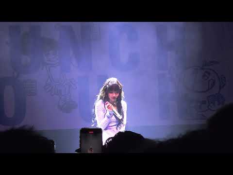 241210 Yves - Falling cover (Harry Styles) in London @O2 Shepherds Bush Empire [Apple CC Tour]