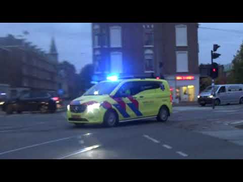 Nieuwe Ambulance 13344 Rapid responder Rijopleiding Met spoed in Amsterdam