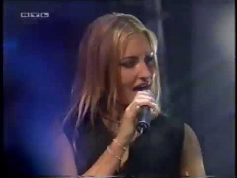 Sarah Connor - Let's Get Back To Bed - Boy (Live @ Top Of The Pops 2001)