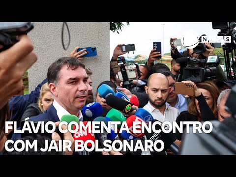 Após visita a Jair Bolsonaro, Flávio comenta encontro com o ex-presidente