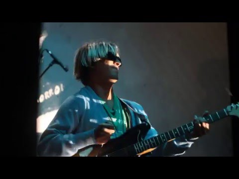 Tomorrows Tulips "Check Me Out" | Shea Stadium